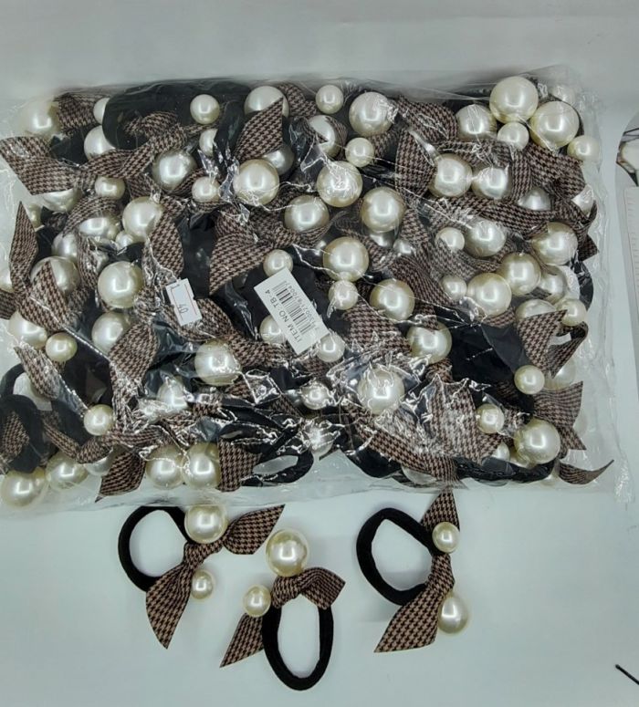 Rubber band with a brown bow with pearls TV-4 Price is per piece!!!