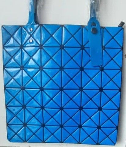 Lacquer bag BAO BAO BAO Geometry Rhombuses with zipper, with handles (32*32)