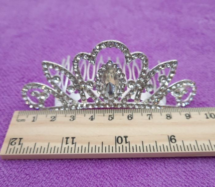 Tiara - comb Ь 3