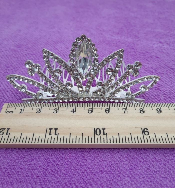 Tiara - comb number 4